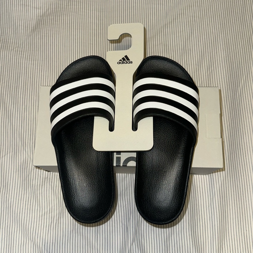 ❌SOLD❌ Brand New Adidas Unisex Adilette Aqua